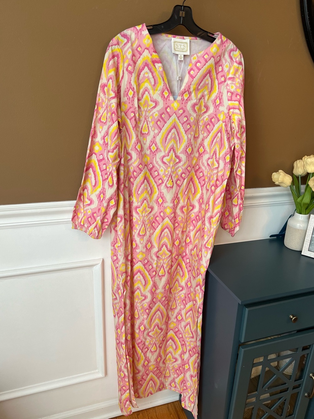 Sail to Sable Pink Ikat Yellow Patterned Maxi Dress Long Caftan Size M Yacht - Picture 2 of 6